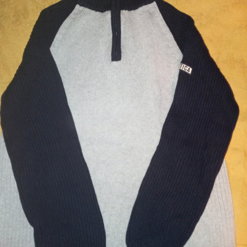 Mens Sweater